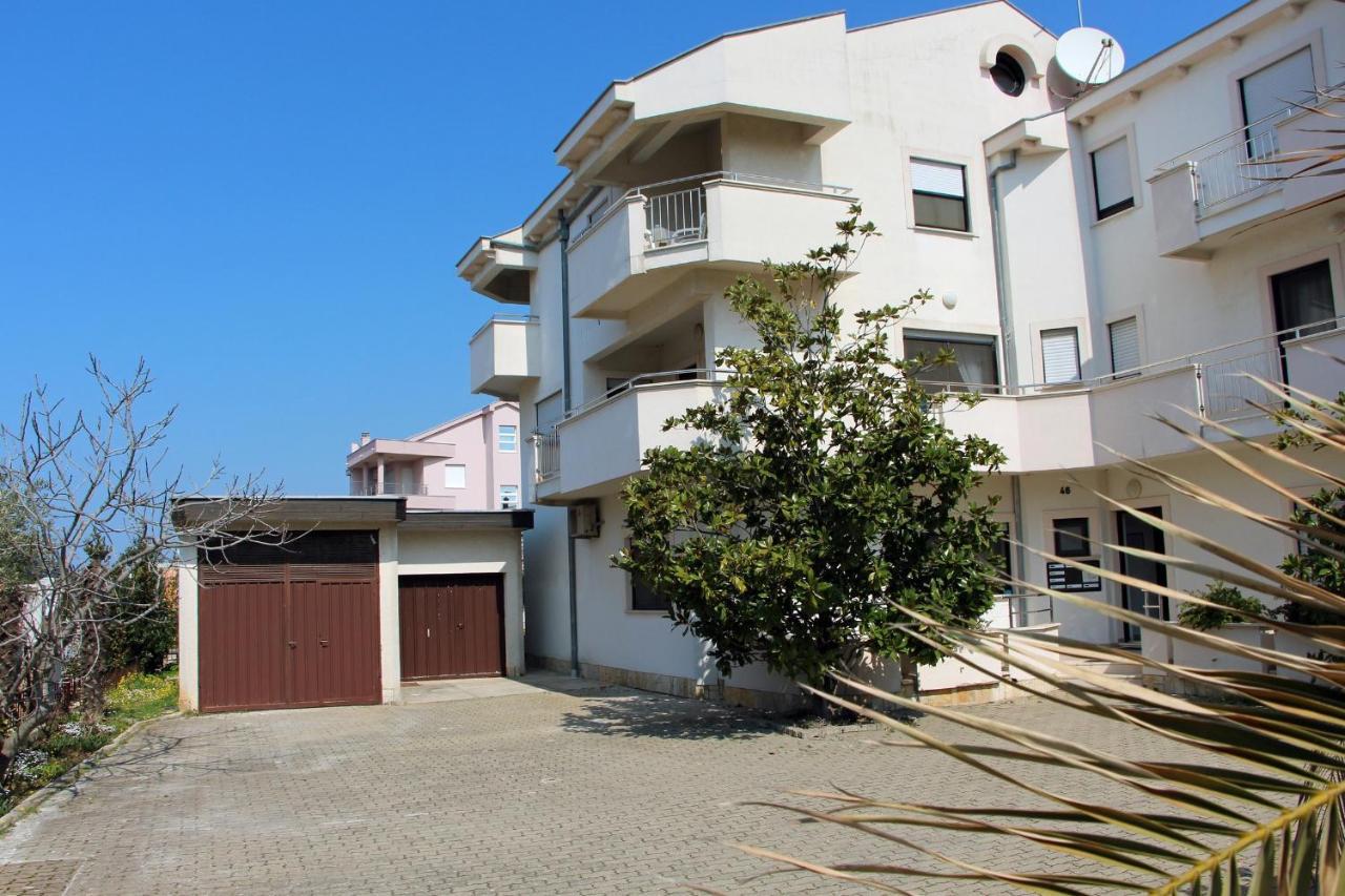 Amado/lozic Apartment Zadar